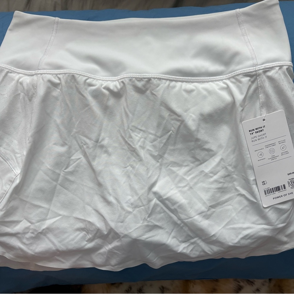 Athleta Run With It Skort White
